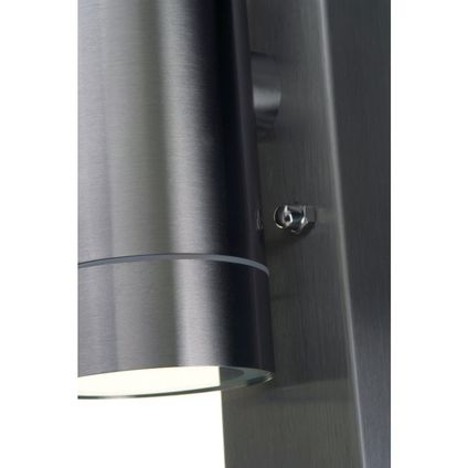 Anti-corrosion lacquered finish, Adjustable range, Adjustable lux, Adjustable time, IP44, 2x GU10 Lamps, PIR